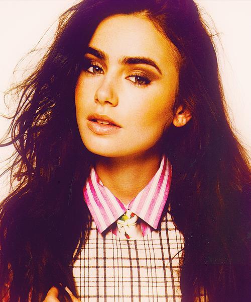 Lily Collins