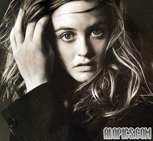 Alicia Silverstone