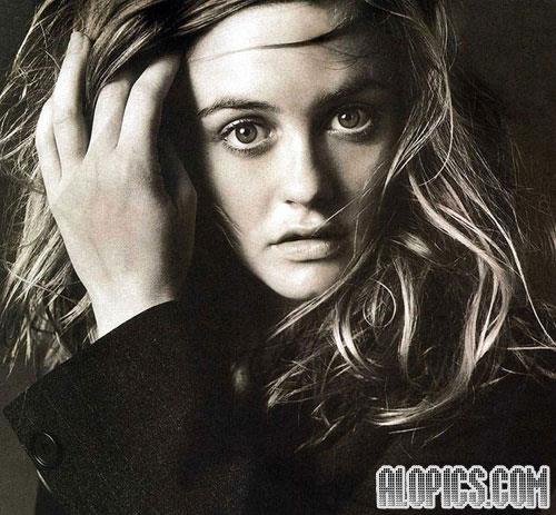 Alicia Silverstone