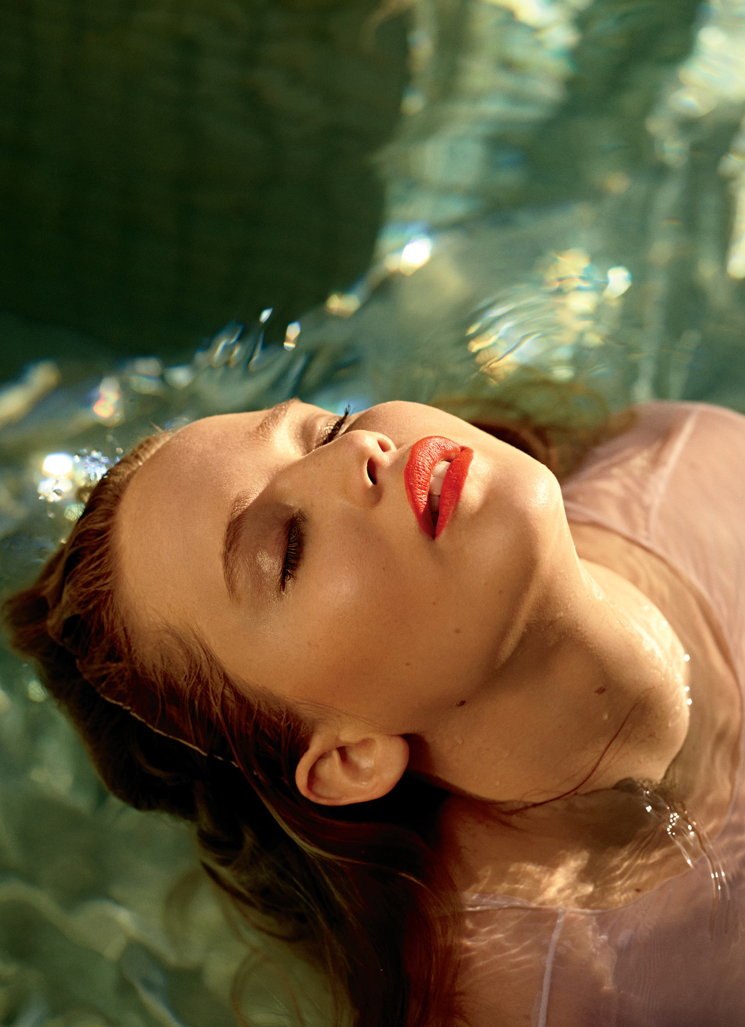 Jennifer Lawrence - Elle Magazine December 2012