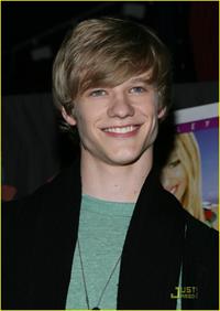 Lucas Till