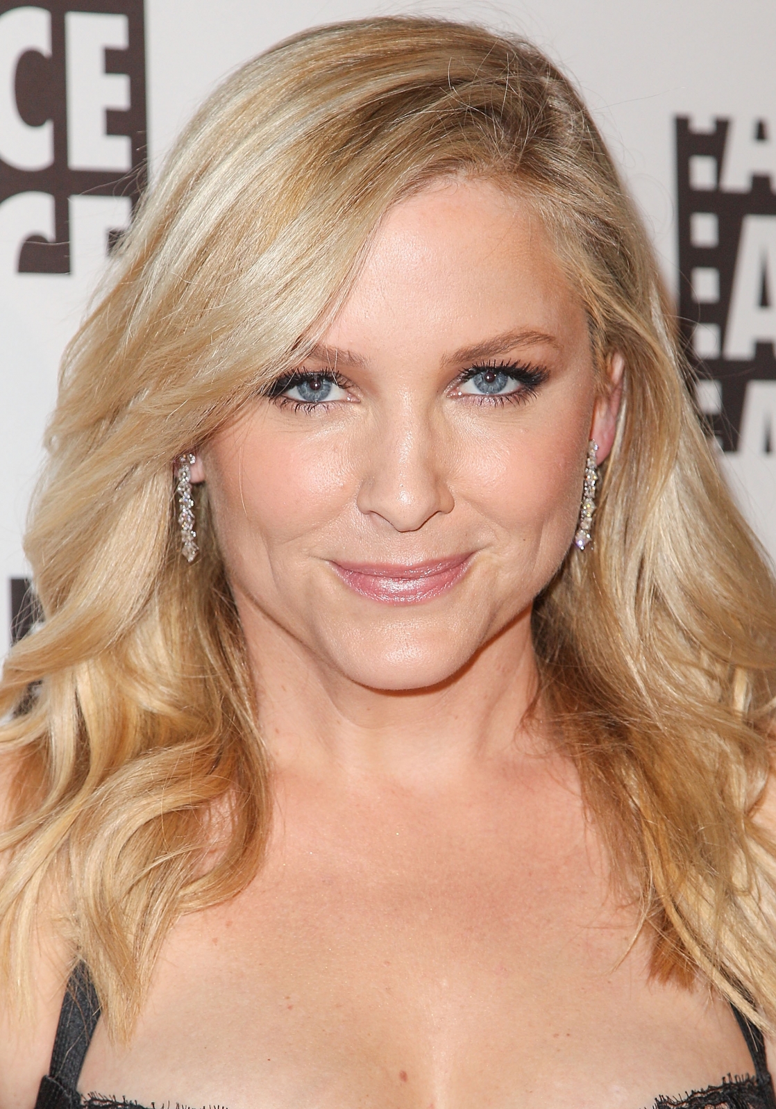 Jessica Capshaw beauty secrets