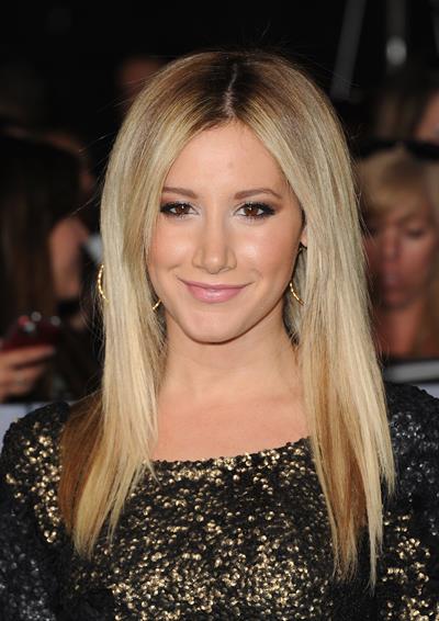 Ashley Tisdale video Breaking Dawn 2 premiere in LA 11/12/12 