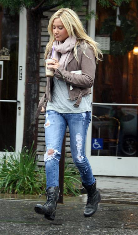 Ashley Tisdale