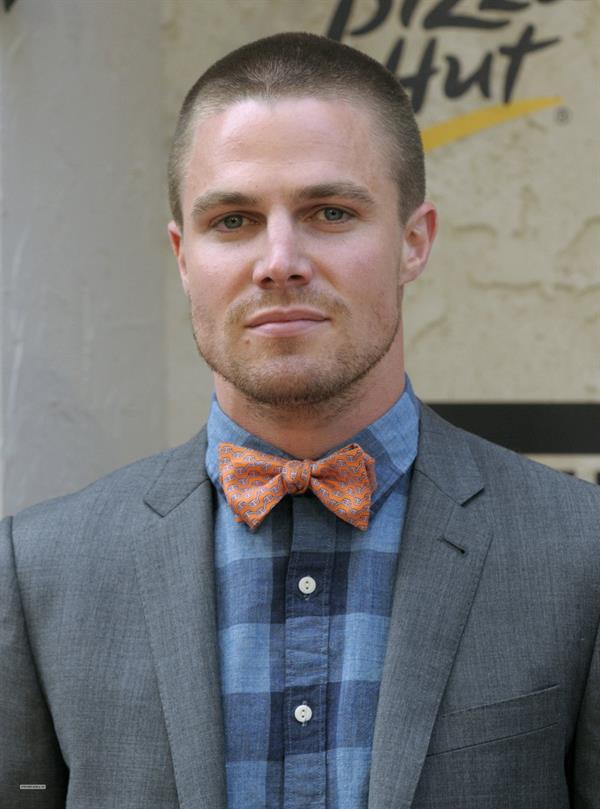 Stephen Amell