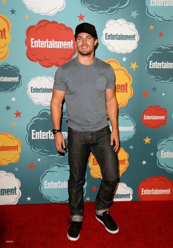 Stephen Amell