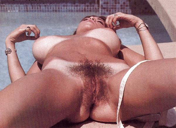 Linda Gordon - pussy and nipples