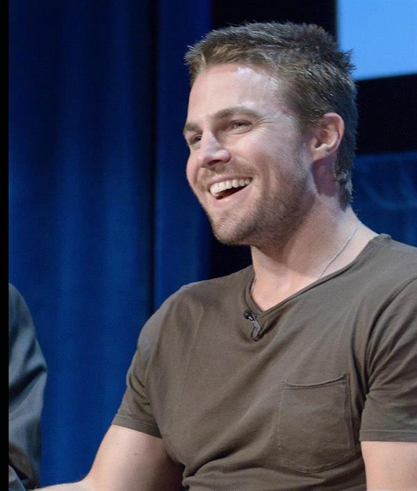 Stephen Amell