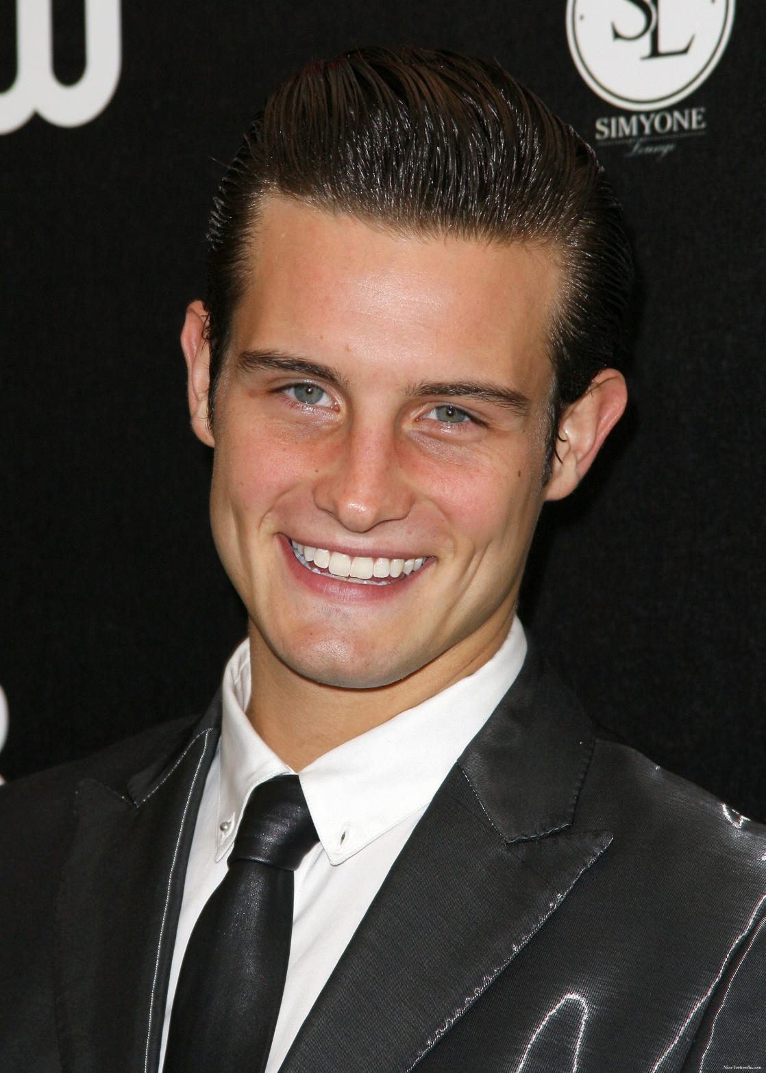 Nico Tortorella