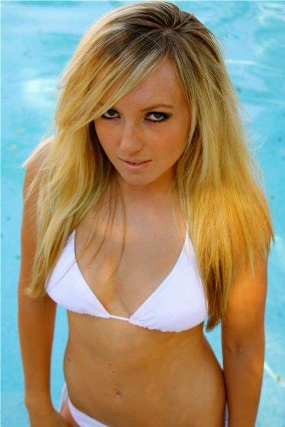 Jessica Nigri in a bikini