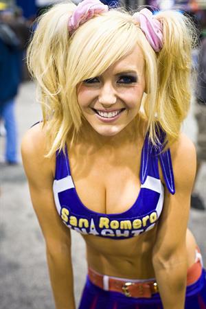 Jessica Nigri as Juliet Starling