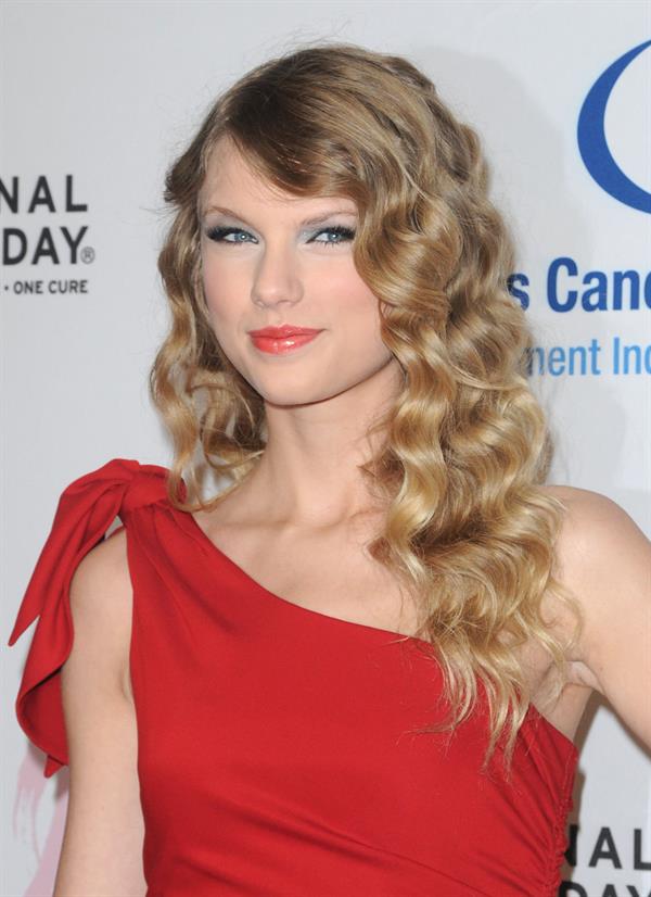 Taylor Swift 13th annual Unforgettable Evening benefiting Entertainment Industry Foundation held at Beverly Wilshire Four Seasons hotel on January 27, 2010 