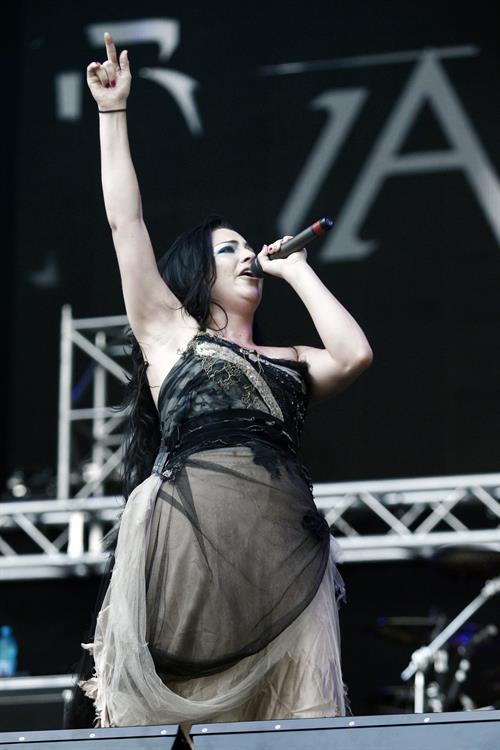 Amy Lee - Evanescence perform at the 2012 Heineken Jammin festival on July 6, 2012