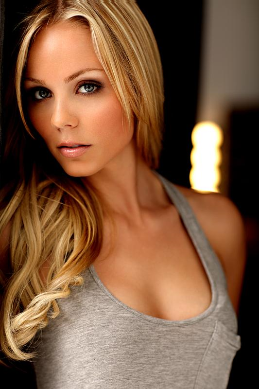 Laura Vandervoort