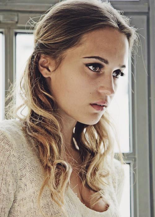 alicia-vikander