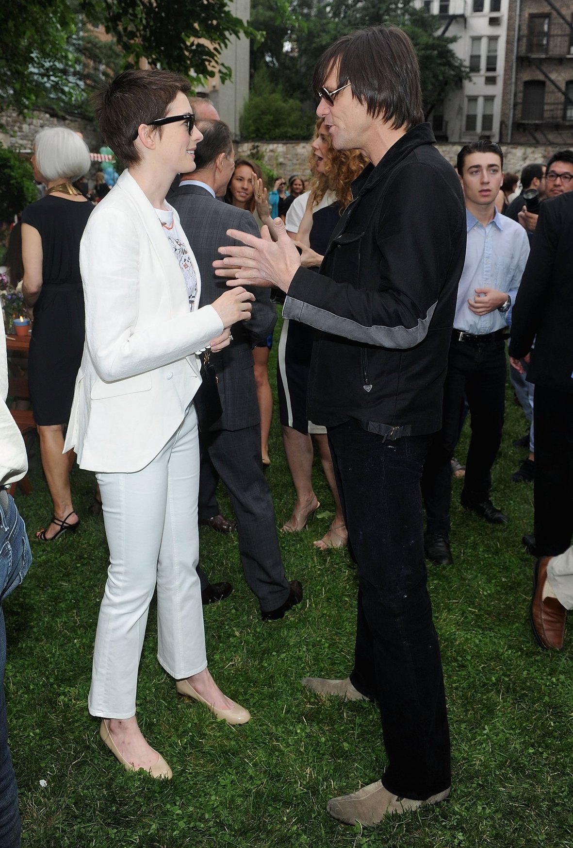 Anne Hathaway Stella McCartney Spring 2012 Presentation Dinner on June 11, 2012