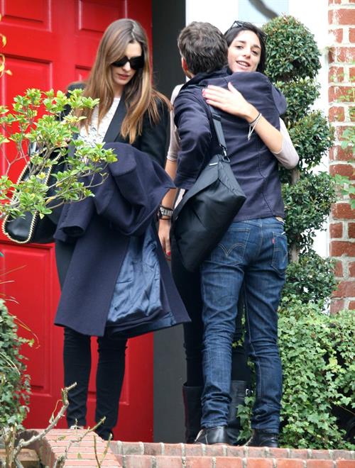 Anne Hathaway Pictures Anne Hathaway leaving a friends house in Beverly Hills on January 20, 2012