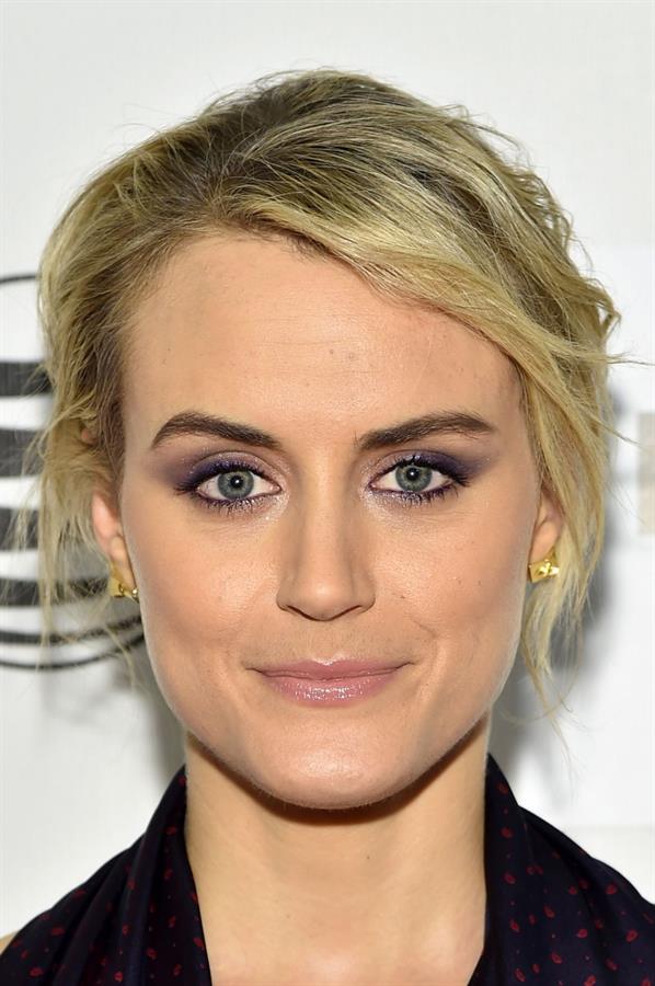 Taylor Schilling