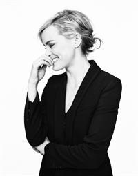 Taylor Schilling