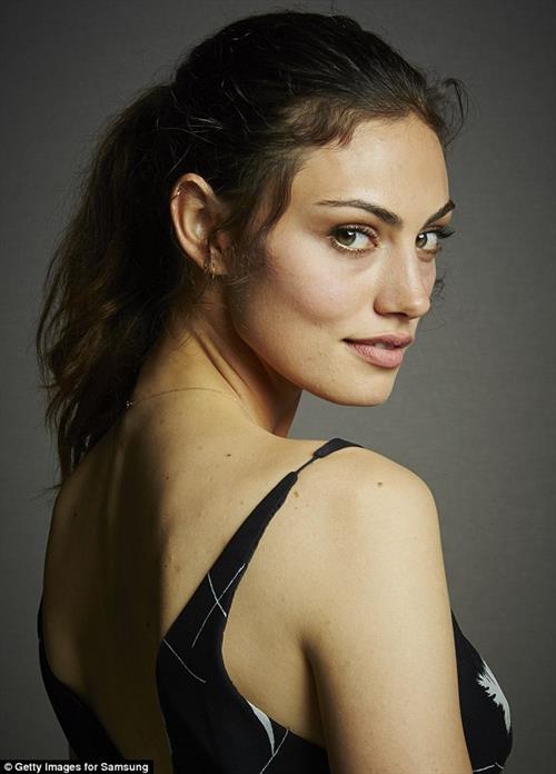Phoebe Tonkin