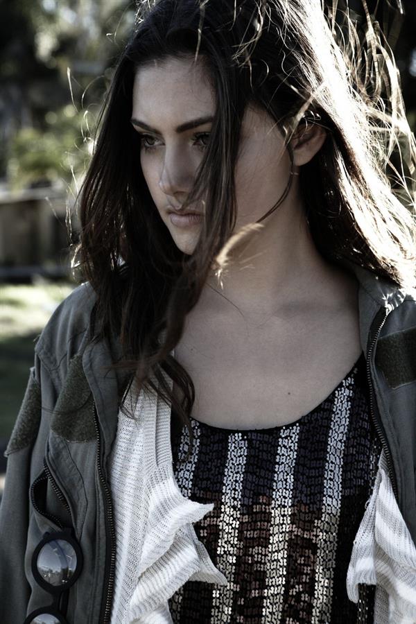 Phoebe Tonkin