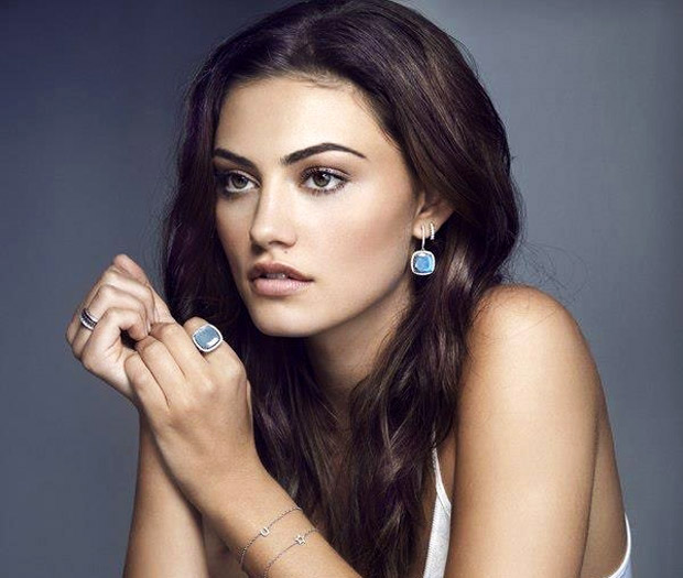 Phoebe Tonkin