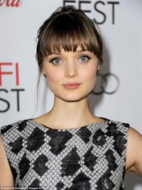 Bella Heathcote