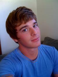 Sean Paul Lockhart taking a selfie