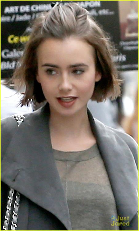 Lily Collins