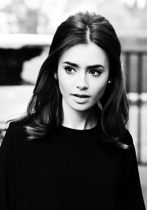 Lily Collins