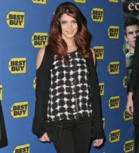 Ashley Greene Twilight Saga Eclipse signing Best Buy in New York on December 17, 2010