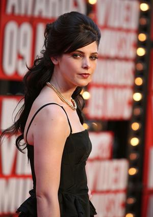 Ashley Greene attending the MTV Video Music AwardsAshley Greene mtv video music awards 