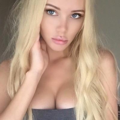 Olya Abramovich taking a selfie