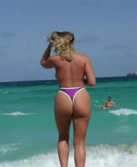 Anonymous in a bikini - ass