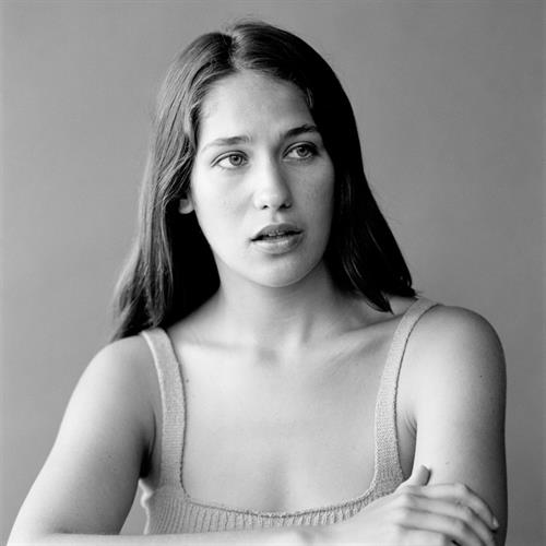Lola Kirke