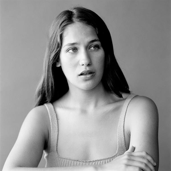 Lola Kirke