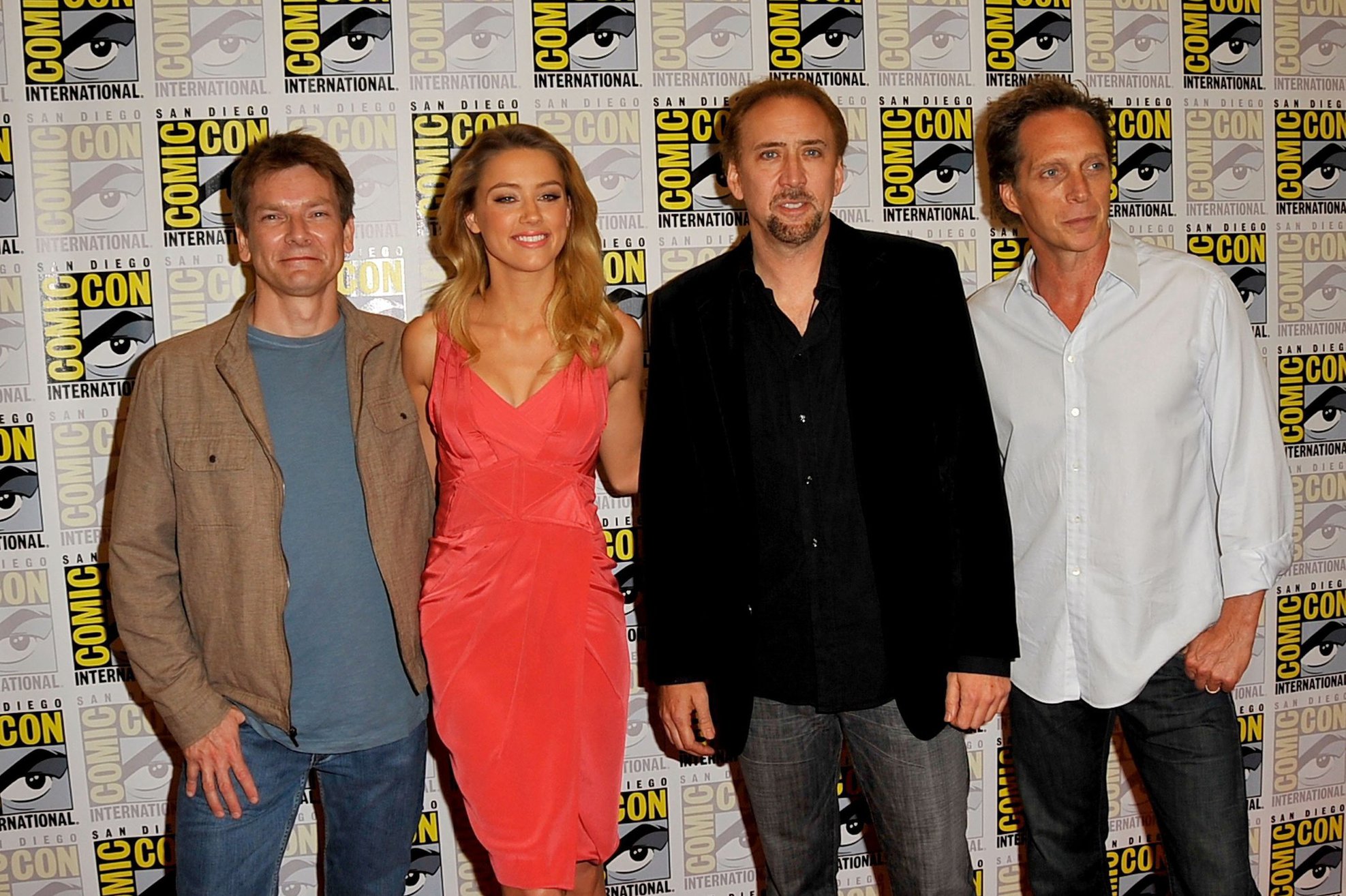 Amber Heard drive angry 3d press room on day 2 of comic con 23 07 10 