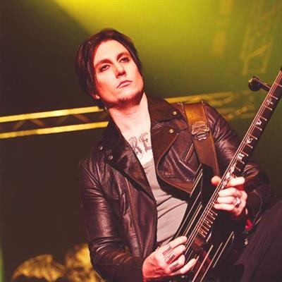 Synyster Gates