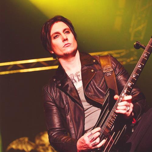Synyster Gates