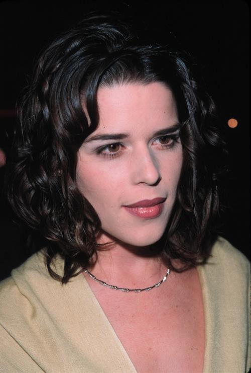 Neve Campbell