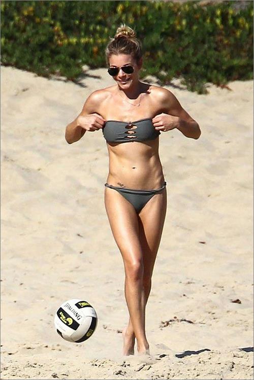 LeAnn Rimes in a bikini