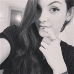 Julia Friedman taking a selfie