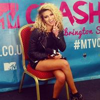Tori Kelly