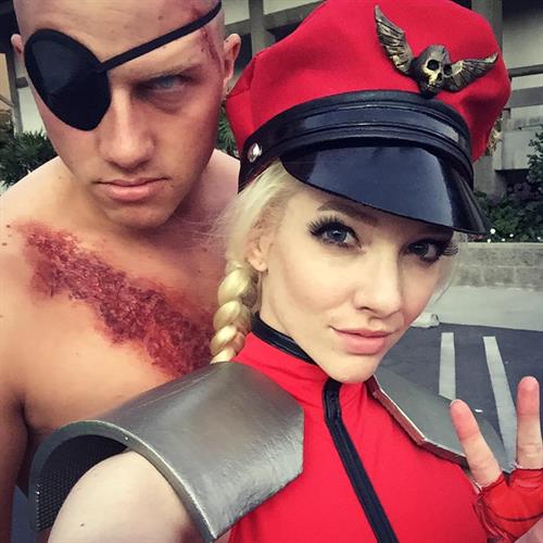Lyz Brickley - Bison Cammy Cosplay