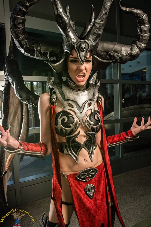 Lyz Brickley - Diablo's Lilith Cosplay