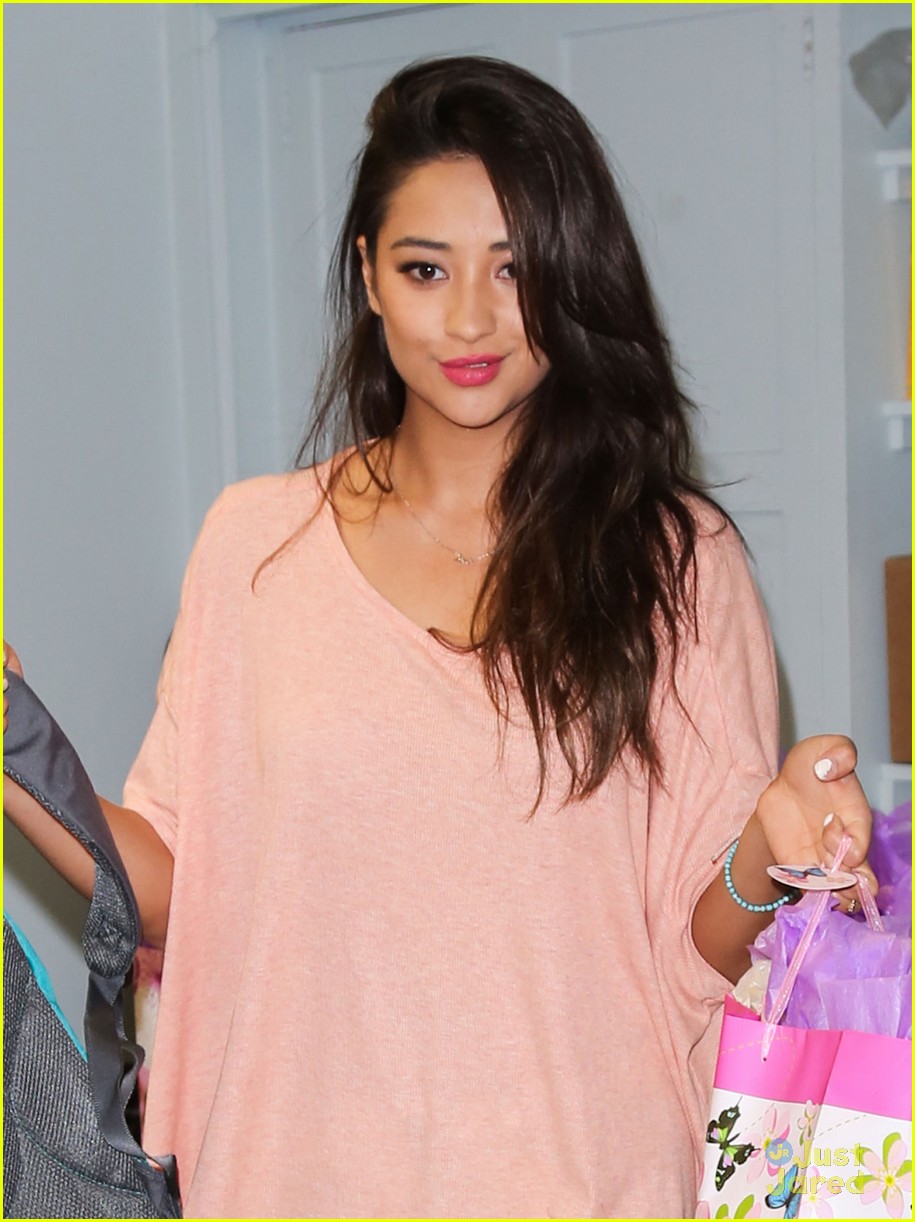 Shay Mitchell