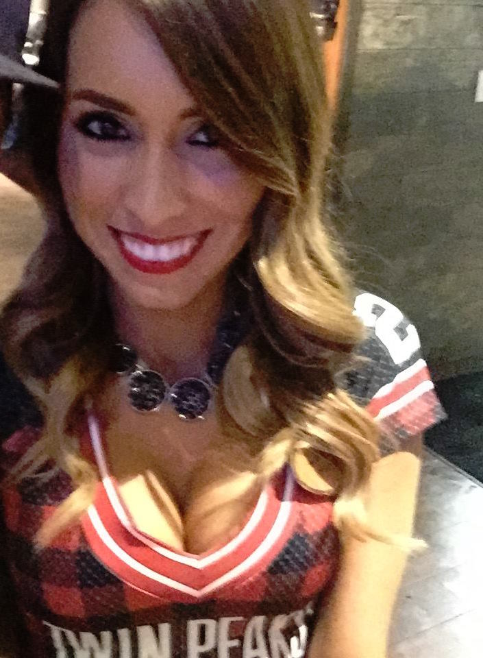 Amber Herst taking a selfie