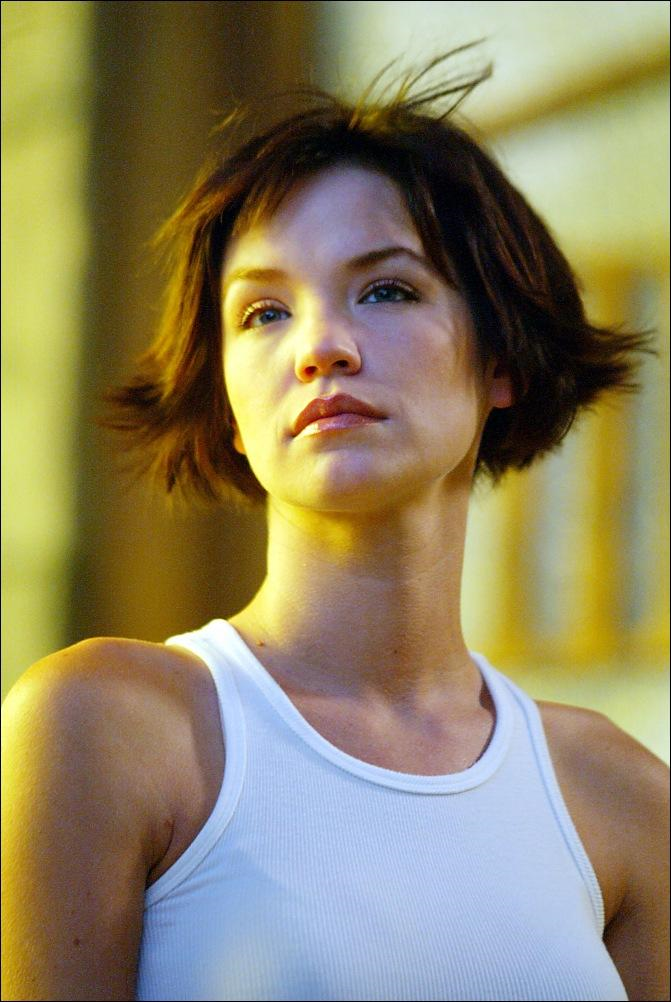 Ashley Scott Pictures 