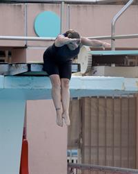 Nicole Eggert prepares for 'Splash' (sports bra/wetsuit) 6.2.2013 