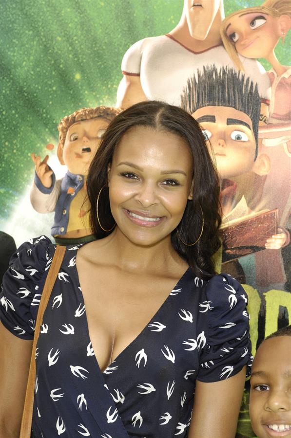 Samantha Mumba